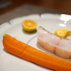 クエの香り焼き 人参のオーブン焼き 人参のドレッシング