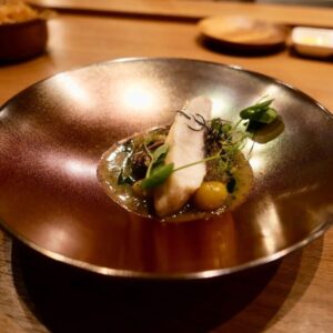 風間さん神経締め黒鯛 ブルギニヨンソース 愛ふぁーむプロジェクトの季節のお野菜と共に